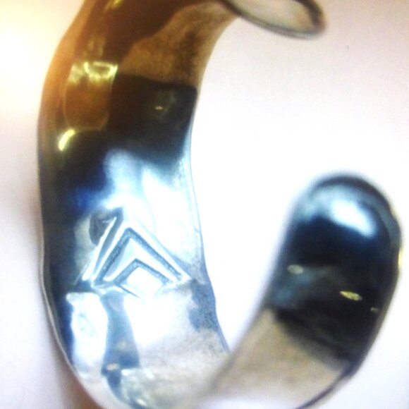 Expired 35.5g Wide SILPADA BRACELET Sterling Silver Cuff Bracelet .925 Silpada - Picture 3 of 16